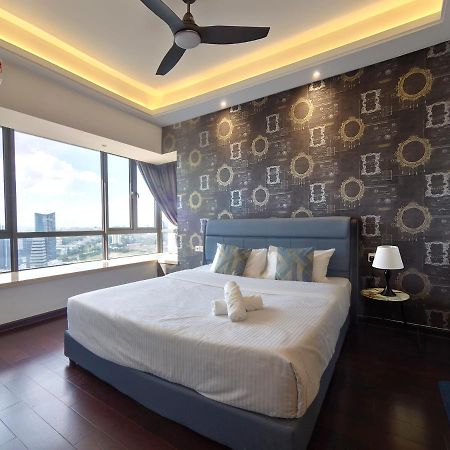 Apartmán Netflix Smarttv Cityseaview & Highfloor At R&F Mall Johor Bahru Exteriér fotografie